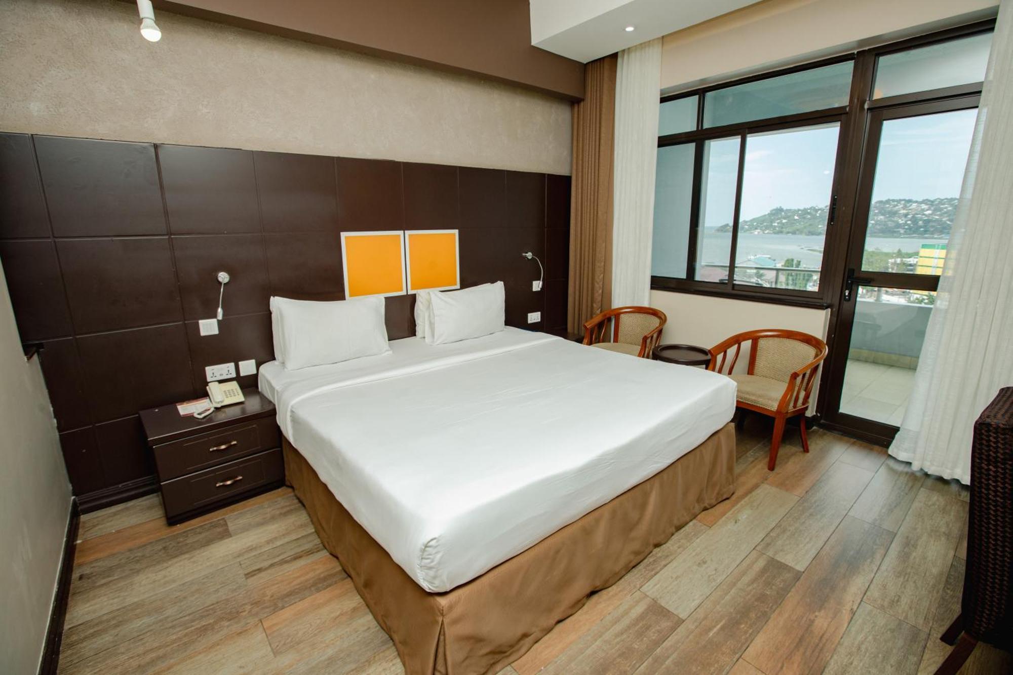 Gold Crest Hotel Mwanza Eksteriør billede