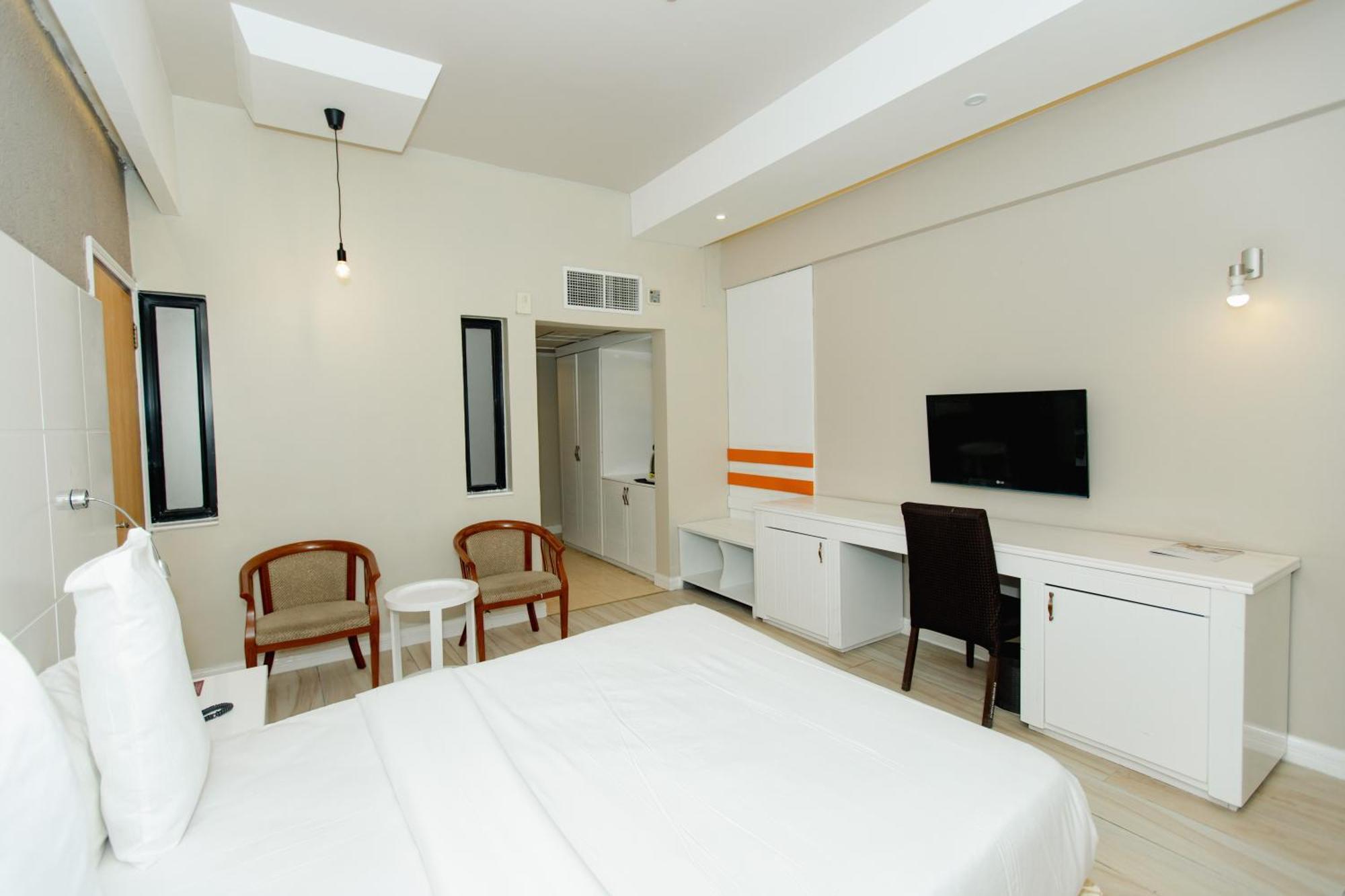 Gold Crest Hotel Mwanza Eksteriør billede