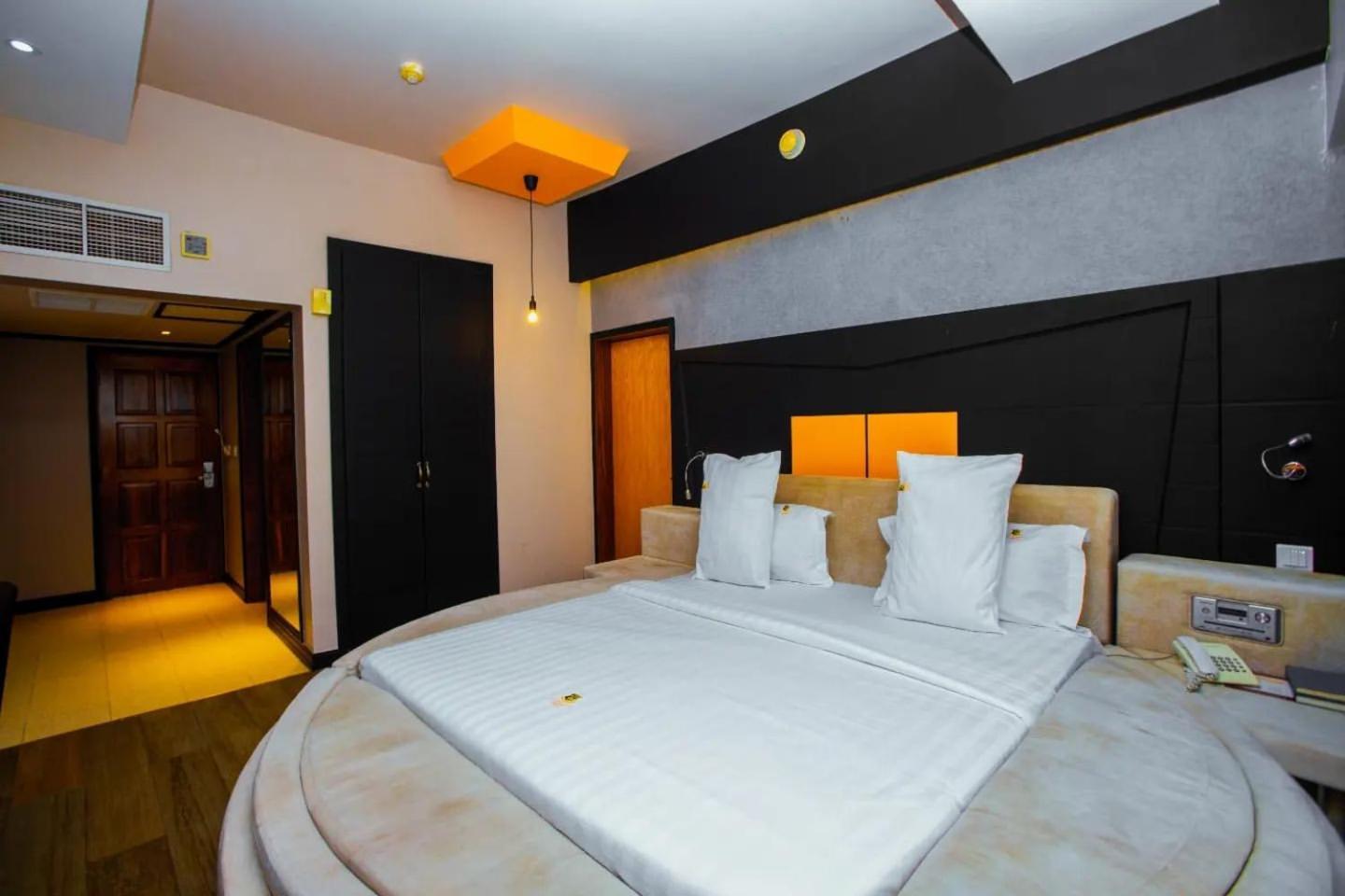 Gold Crest Hotel Mwanza Eksteriør billede